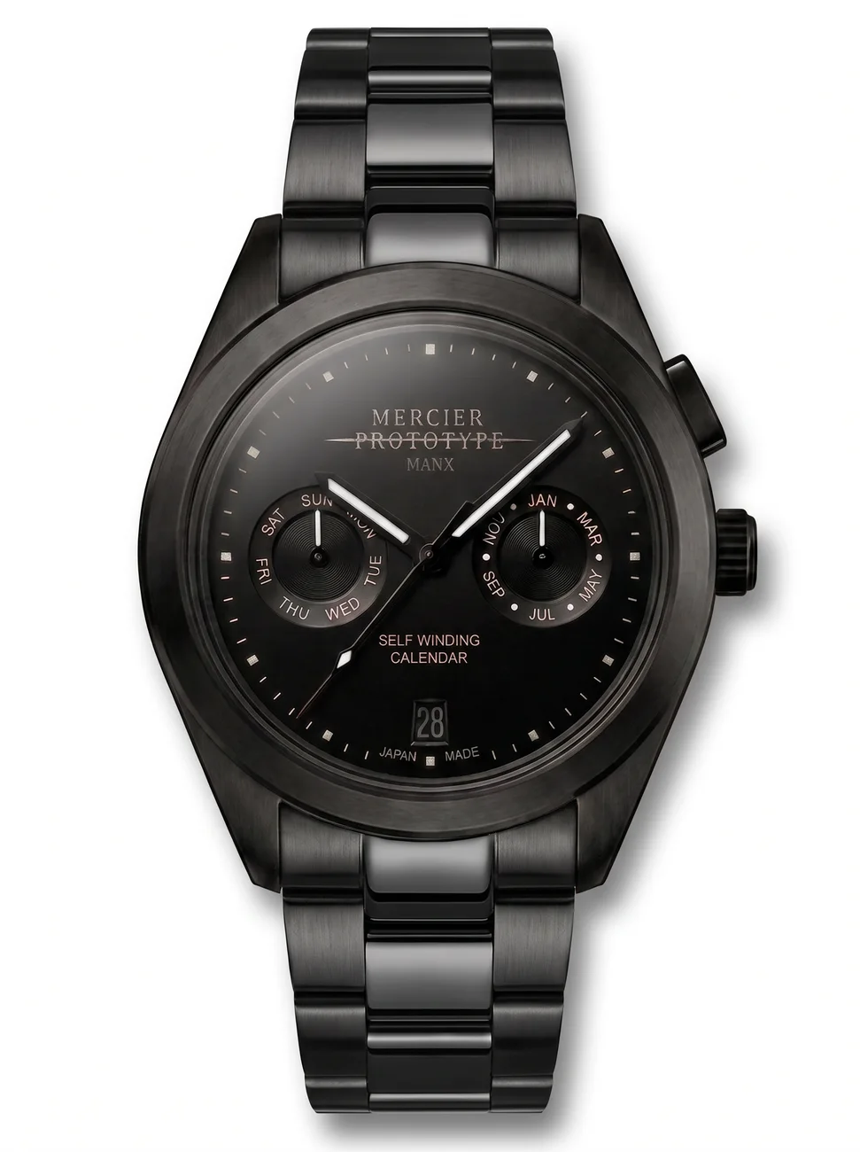 Manx Noir fitted on the steel bracelet